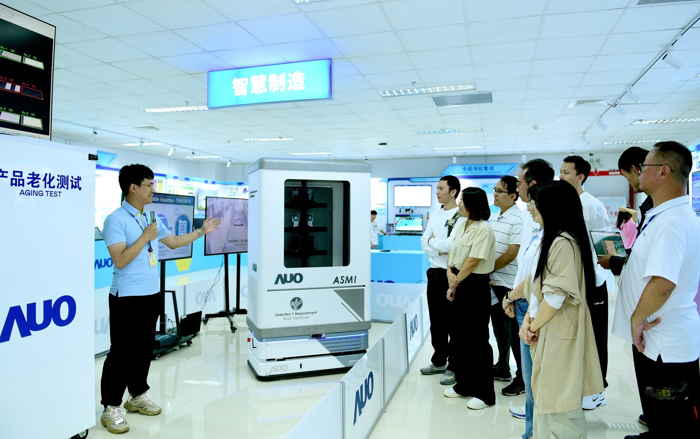 XPJ(中国大陆)厦门将5G+ABC技术串联生产管理全流程，打通研发、采购、生管、制程、设备、质量等产品全生命周期制造流程，完成数字化设计、智慧供应链、智能座舱、全流程设备管理、数据驱动优化、智慧在线检测、智慧品管等自适应生产模式升级
